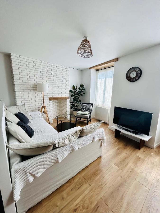 Appartement Cottage Au Coeur De Nemours Εξωτερικό φωτογραφία